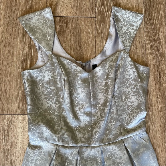 Eric + Lani Silver Metallic Jacquard Mini Dress Fit and Flare Cocktail Dress XS - Picture 11 of 16